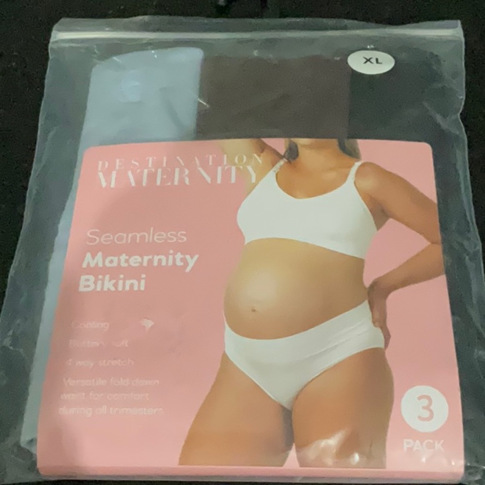 NEW DESTINATION MATERNITY XL SEAMLESS MATERNITY BIKINI PANTIES.